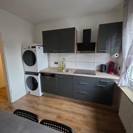 Doppelzimmer Fuer Bis Zu 4 Personen - 3 Og * Duisburg